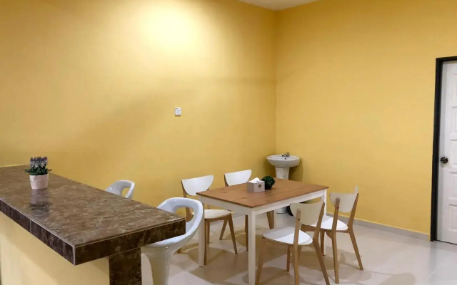 Twin Homestay D