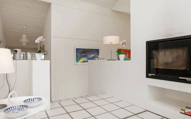 10 Person Holiday Home in Lokken