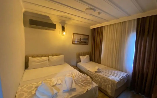 New Cherry Hotel