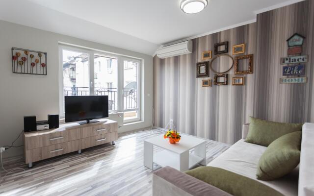 Апартаменты Sofia Art Gallery Vacation Apartments София комната для гостей