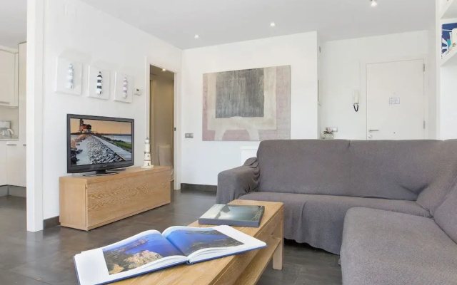 Delightful Apartment in Calella de Palafrugell With Swimming Pool