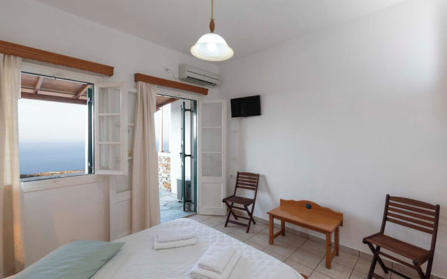 Spitha Rooms