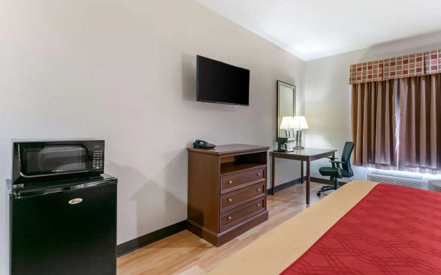 Econo Lodge Eutaw I-20