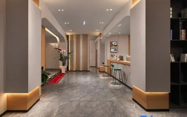 Poman Hotel