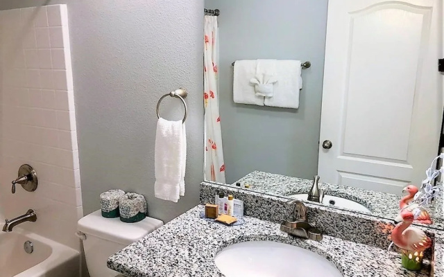 Flamingo Haven - Three Bedroom Home