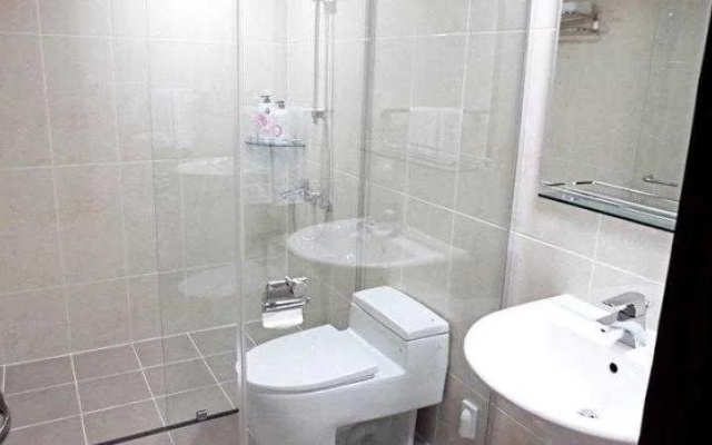 Stay 7 Centum Business