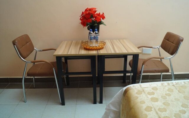 Enkare Hotel