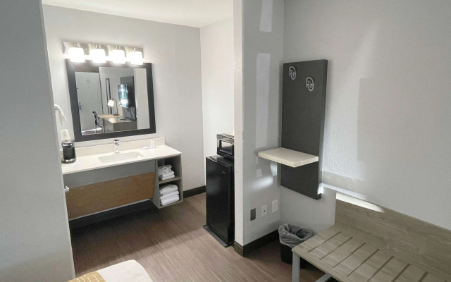 Travelodge by Wyndham Pigeon Forge Dollywood Lane
