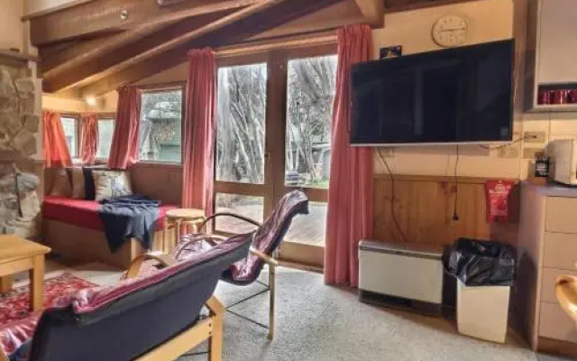 Bindi - Alpine Getaways's Chalet at Tower Rd