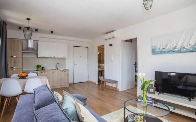 Apartment Navis