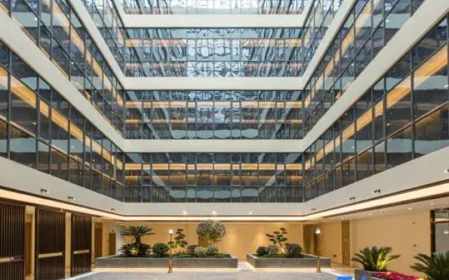 HanTing Hotel (Nanchang Wanli Meiling Avenue)