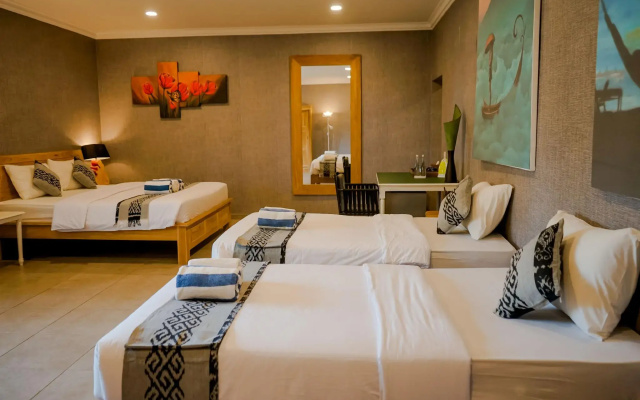 Coconut Lodge
