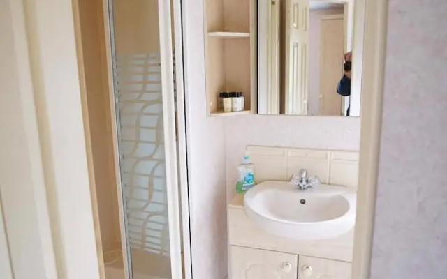 2 Bedroom Caravan Hunstanton Pets go Free