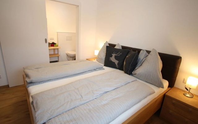 Lovely Apartment in Pfarrwerfen With Terrace