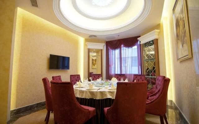Fujun Grand Hotel