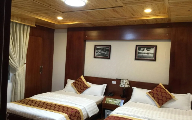 Le Na Hotel