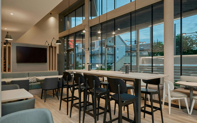 Hampton By Hilton Salzburg Messe