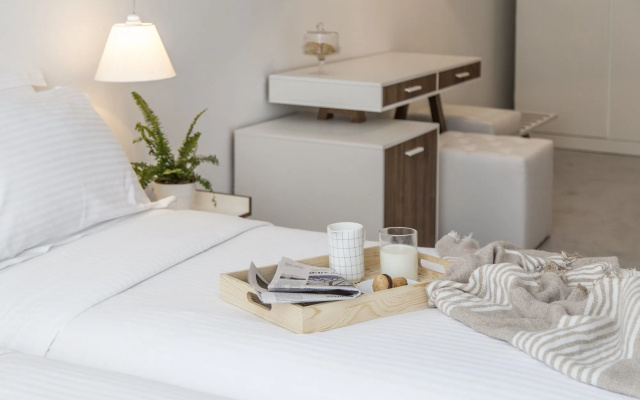 Monogram Hotel
