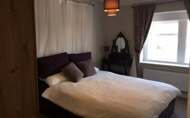 Eves Cottage