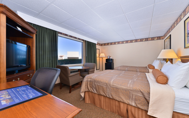 Best Western Movie Manor