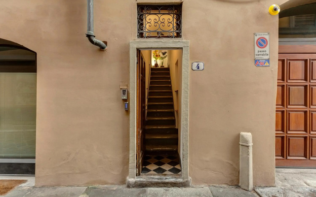 Geppi's Apartments