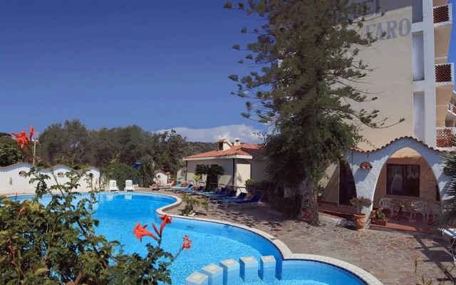 Hotel Punta Faro
