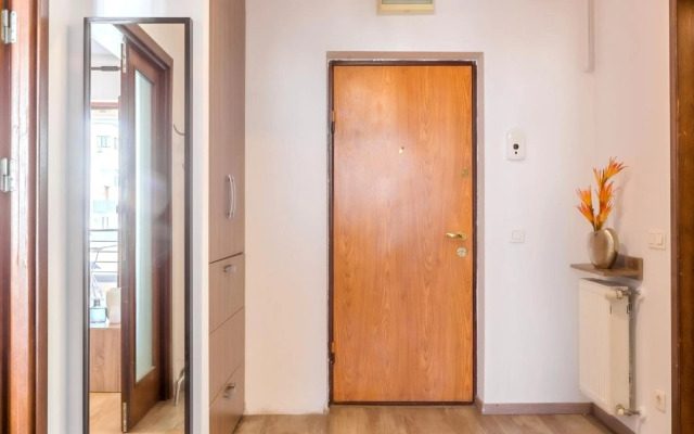 Lovely apartment with view and free parking