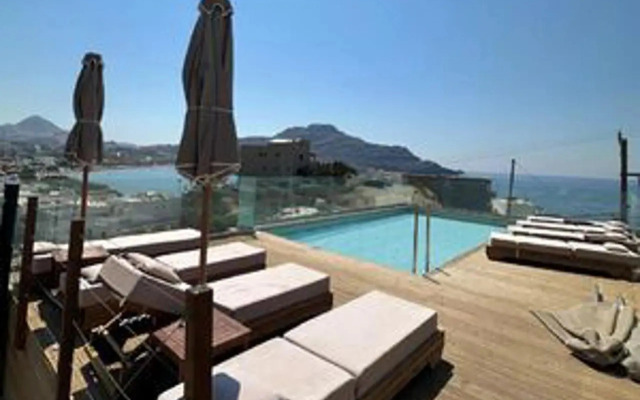 Lumo Boutique Suites