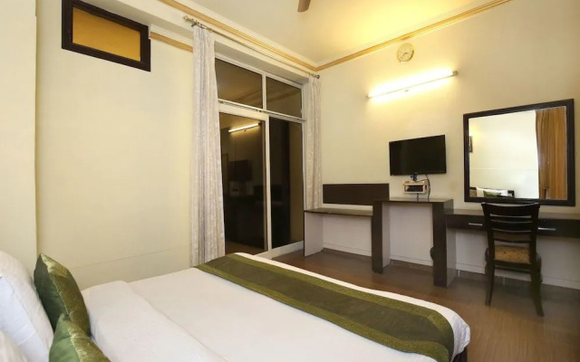 OYO 9736 Hotel Downtown Suites