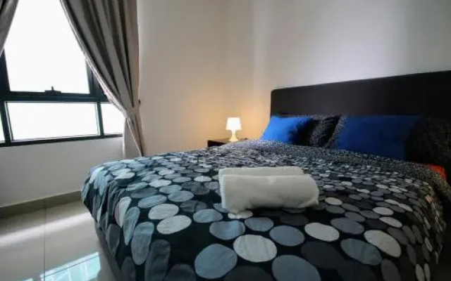 Abz Apartment @ Solstice