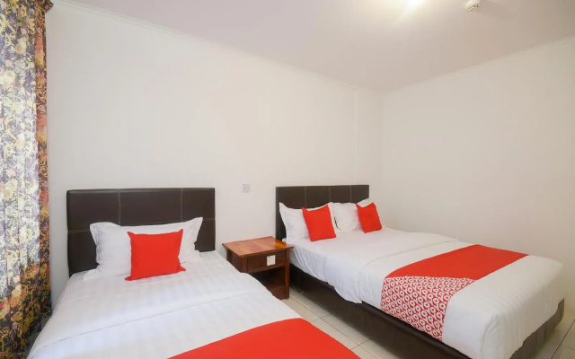 OYO 989 Ostay Inn