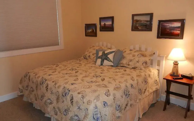 Keystone Vacation Rentals - Tidal Treasure Condo