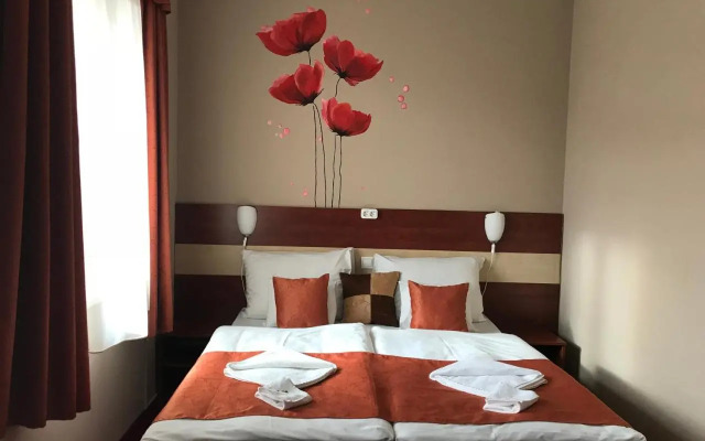 Libra Hotel
