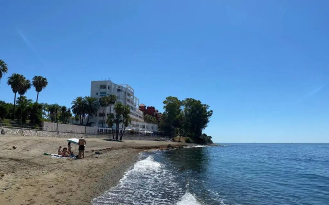 Estepona Seaview Apartment SELETUR