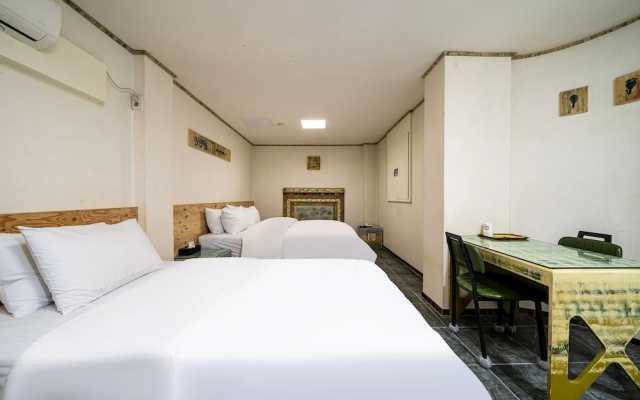Aria Hotel Pyeongtaek