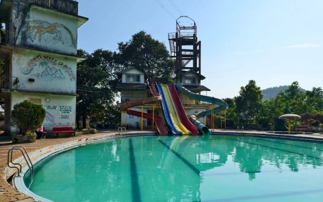 Green Hills Resort