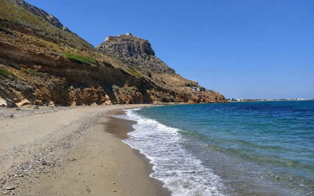 Hotel Elena - Cozy Seaside Double Suite in Skyros