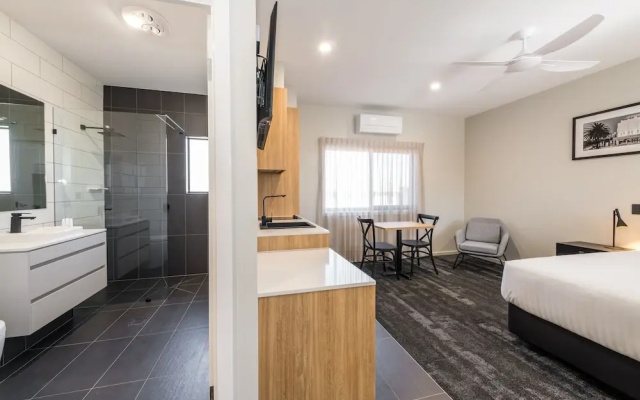 Avenue Motel Apartments
