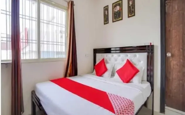 Oyo Flagship 700564 Grand Inn Residency