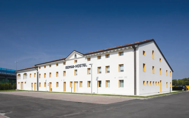 Nomad Hostel