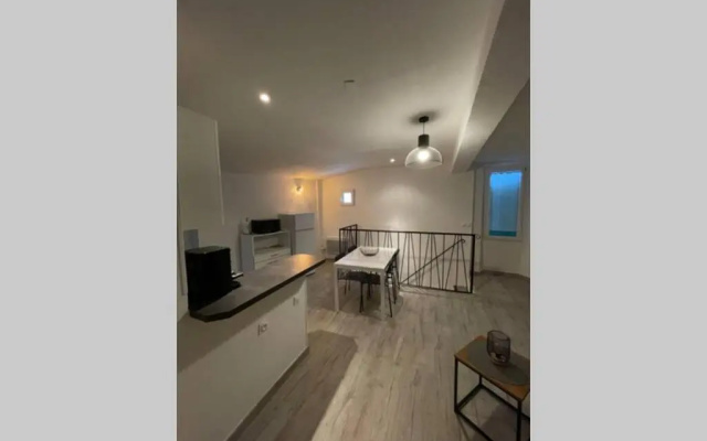 Chaleureux appartement au calme avec vue apaisante