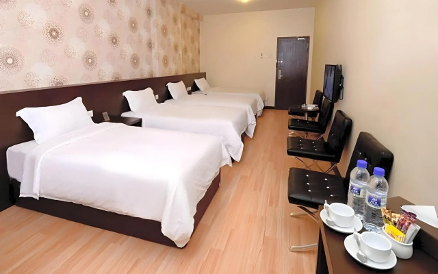 Hotel Tebrau CT
