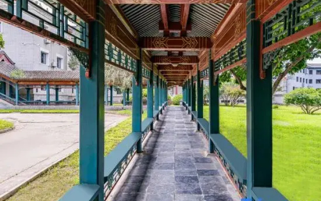 Songxiu Garden Resort