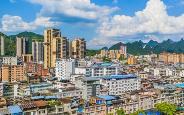 Pingle Rongfu Hotel