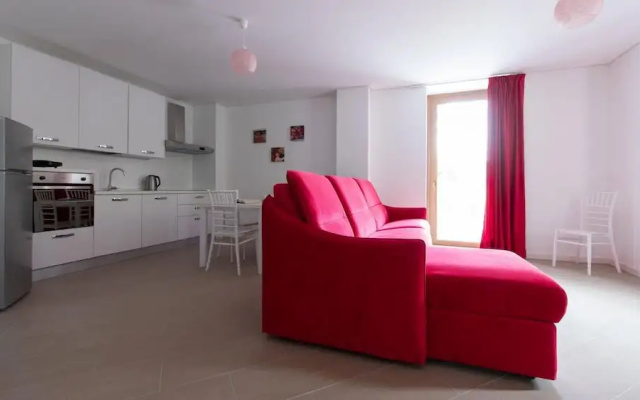 So-l563-tola35at - Villa Tola - Rosso