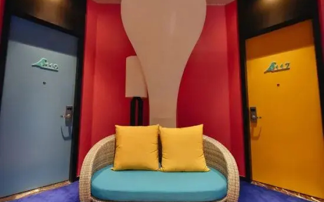 Rezen Select Hotel