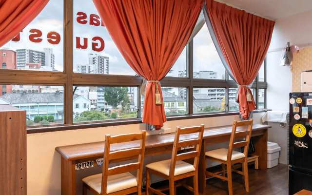 Almas Guest House