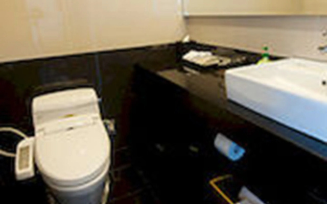 Sakura Hotel 2