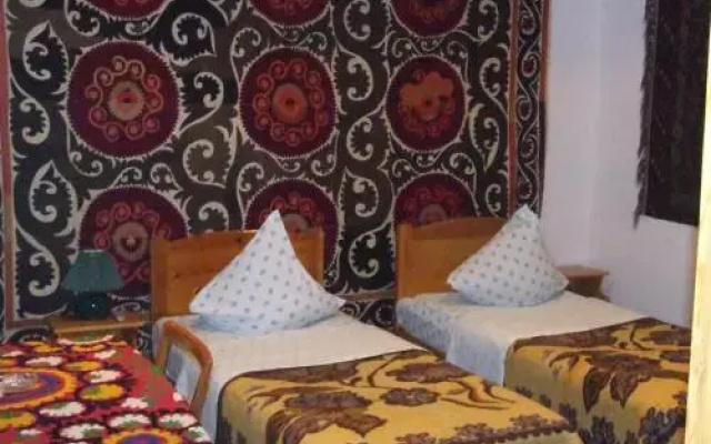 Hotel Mosque baland