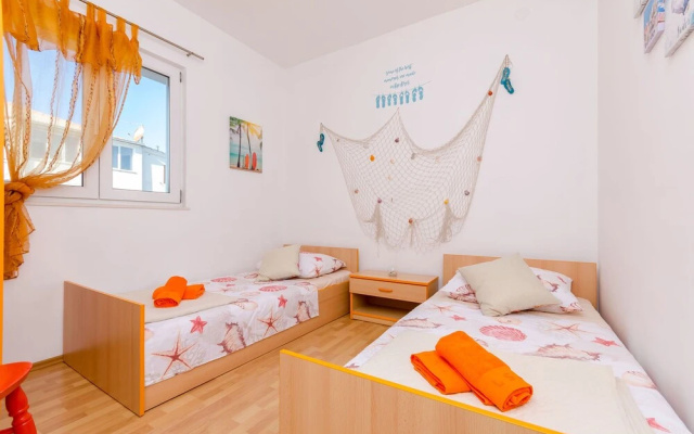 Apartment Sea Shell